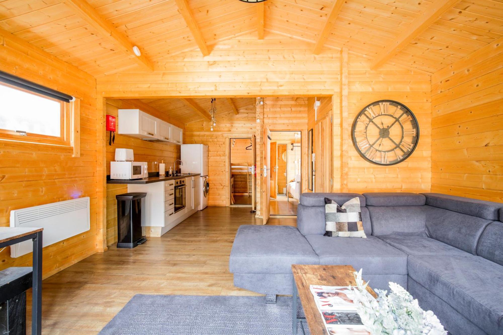 The Baltic Cabin - Cains Brewery Village Ліверпуль Екстер'єр фото